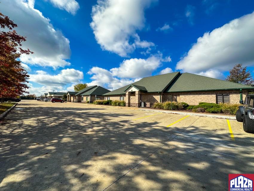 904-906 Rain Forest Parkway Columbia, MO 65202
